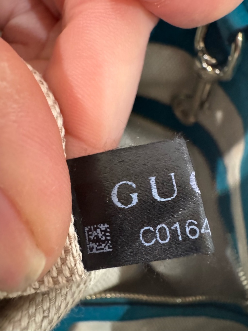 Gucci Soho  Teal Leather Shoulder Bag with Gold Chain Strap - Picture 10 of 11